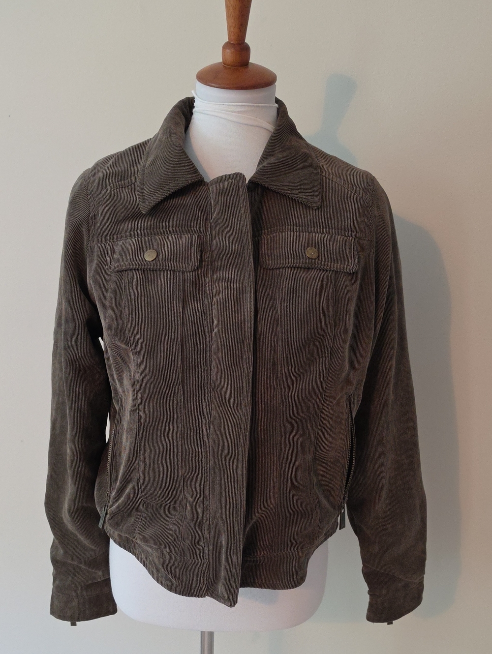 Jou Jou Corduroy Full Zip  Jacket in Olive Green
